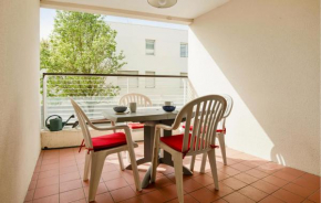 1 Bedroom Stunning Apartment In La Rochelle